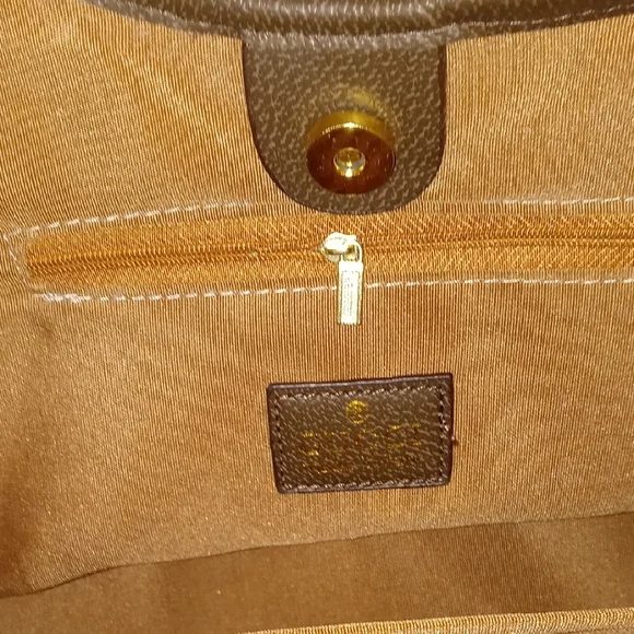 Gucci Blue Denim Shoulder Bag with Cherry Lime Strap Webbing - Picture 7 of 15